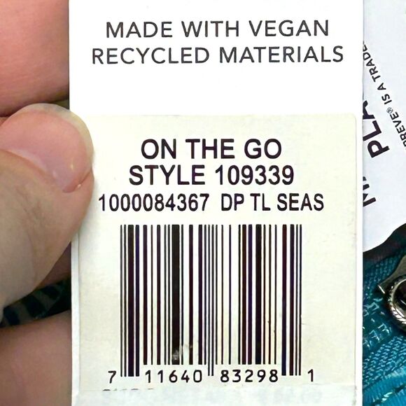 NWT Sakroots On The Go Large Sling Backpack Cross - Teal Blue Sea Turtle Anemone - Picture 3 of 11